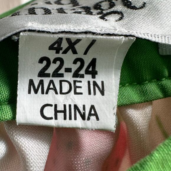 Unique Vintage Strawberry Skater Skirt Pink Green - Size 4X - Picture 7 of 8